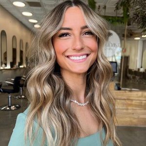 Meet your seller 😊